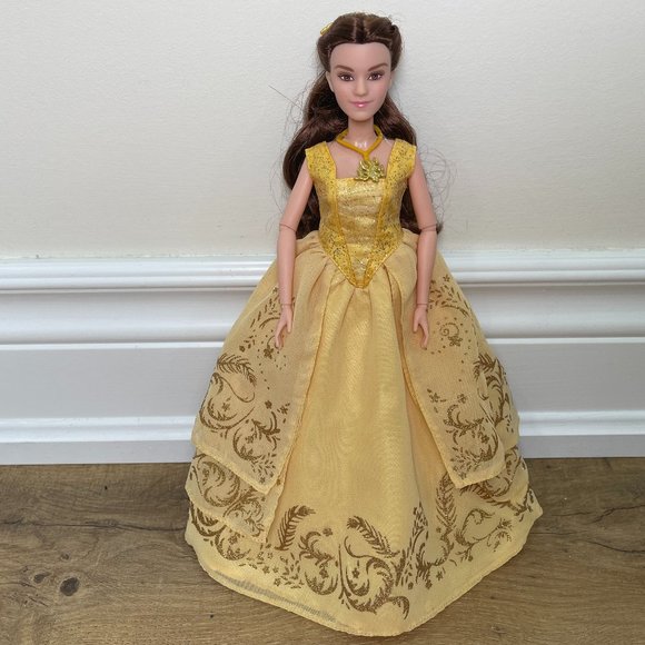 Disney Princess Belles Enchanting Ball Gown Doll - Picture 2 of 6